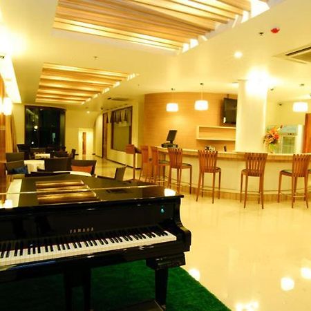 Much-Che Manta Boutique Hotel Удон-Тхани Экстерьер фото