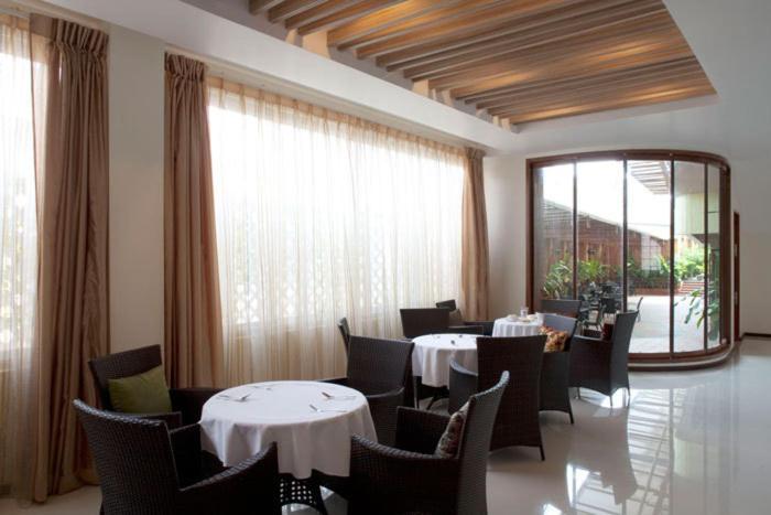 Much-Che Manta Boutique Hotel Удон-Тхани Экстерьер фото